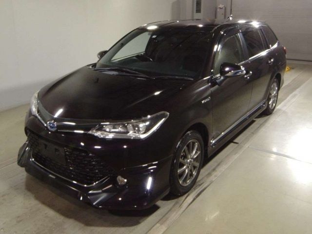 132 Toyota Corolla fielder NKE165G 2015 г. (TAA Tohoku)